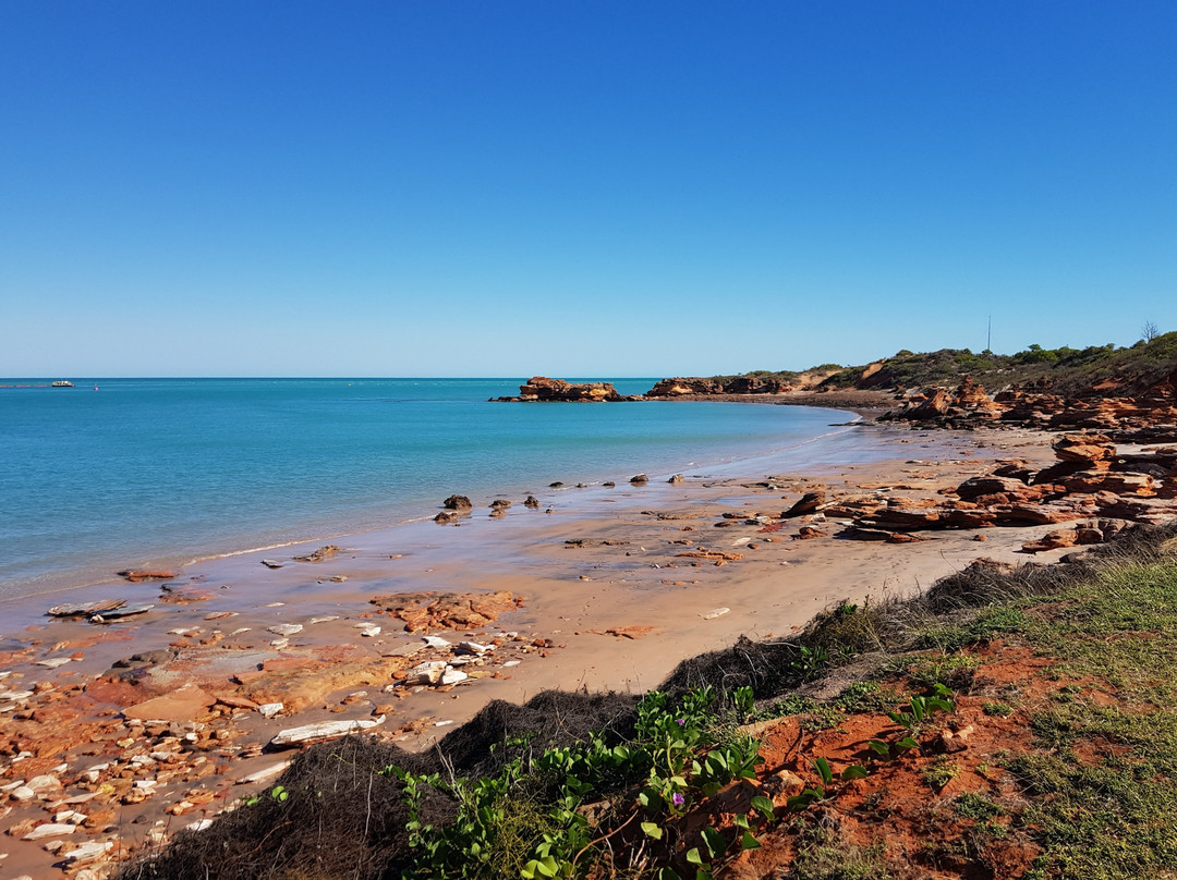 蓝色海洋度假酒店主图