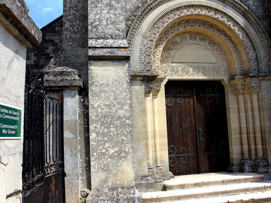Vendresse Churchyard