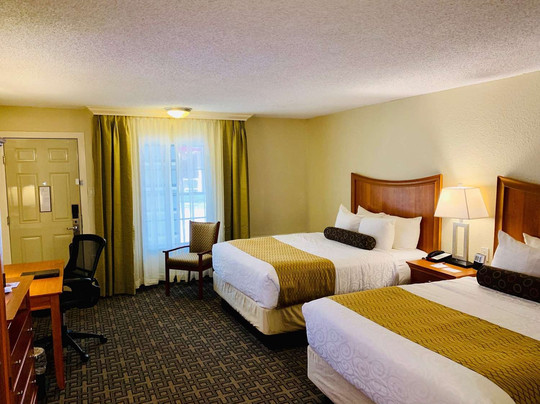 Best Western Swiss Clock Inn主图