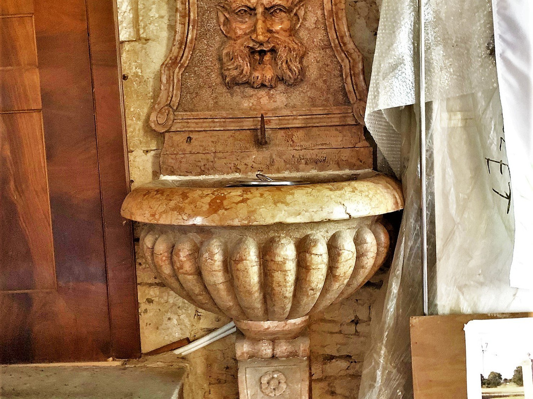 Chateau d'Epanvilliers : Musee du Jeu Ancien-Brux必去景点