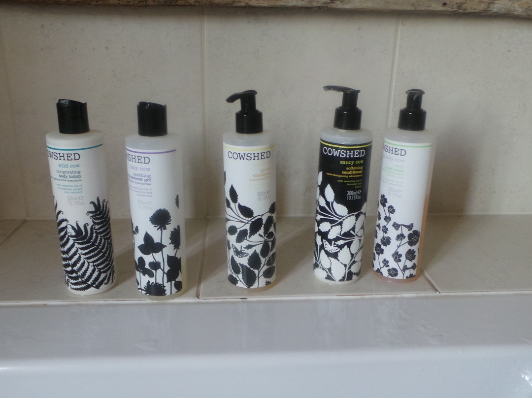 Fritton Lake - The Clubhouse主图