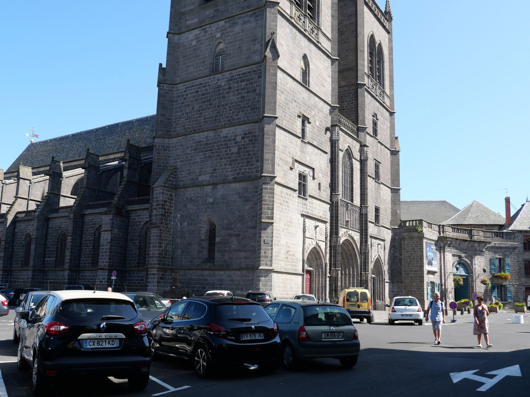 Cathédrale Saint-Pierre de Saint-Flour-Saint-Flour必去景点