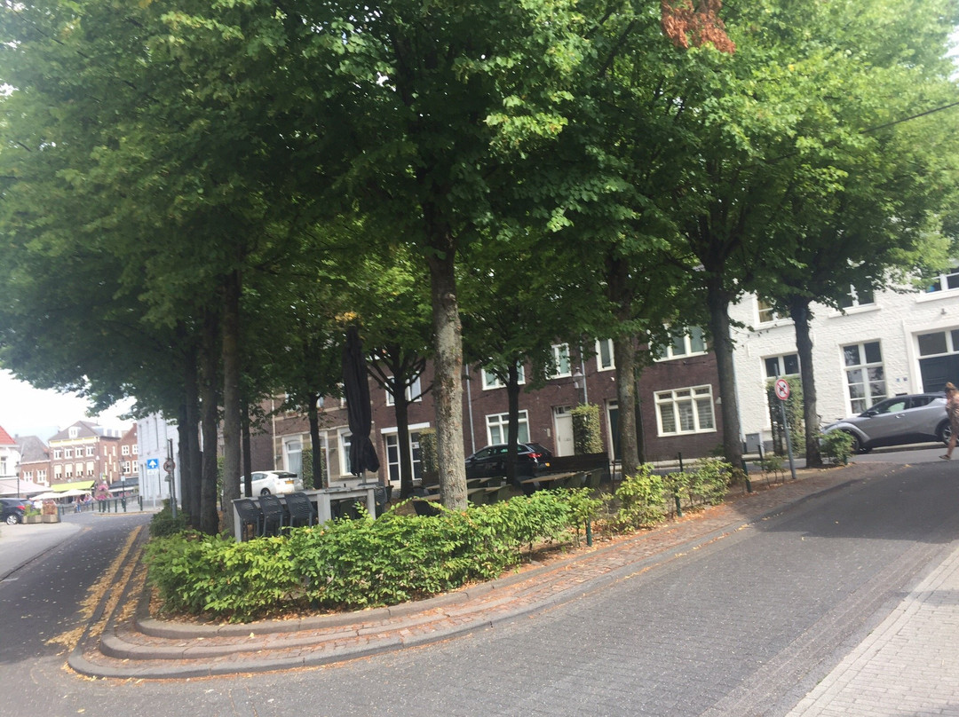 Voorstad St. Jacob-鲁尔蒙德必去景点