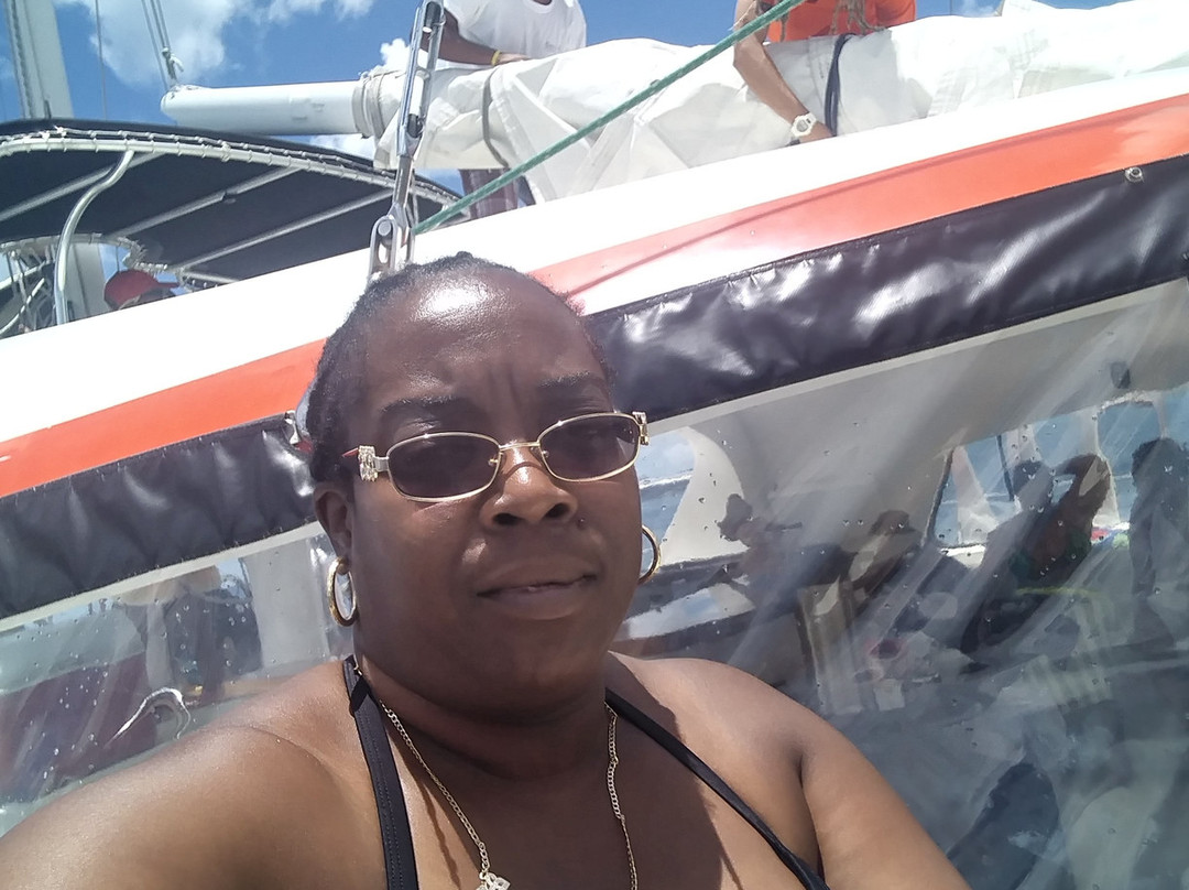 El Tigre Catamaran Sailing Cruises-布里奇顿必去景点