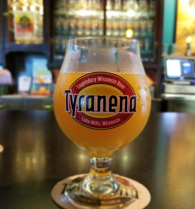 Tyranena Brewing Company景点图片