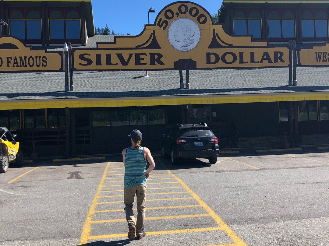 50,000 Silver Dollar Bar-Haugan必去景点