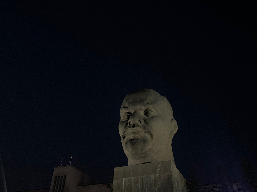 Monument to Lenin景点图片