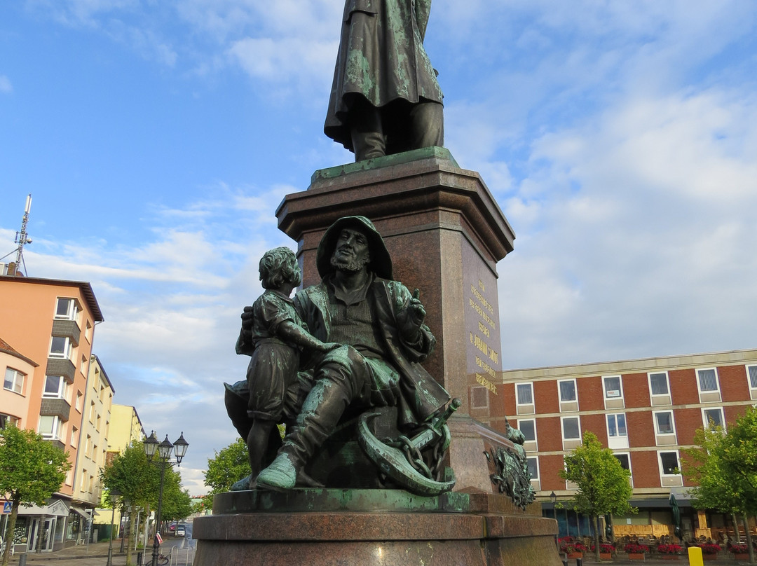 Burgermeister-Smidt-Denkmal-不来梅港必去景点
