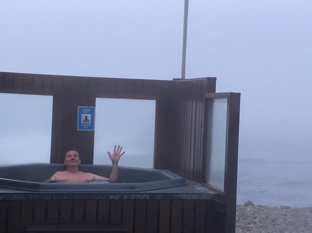 Krossneslaug-Nordurfjordur必去景点