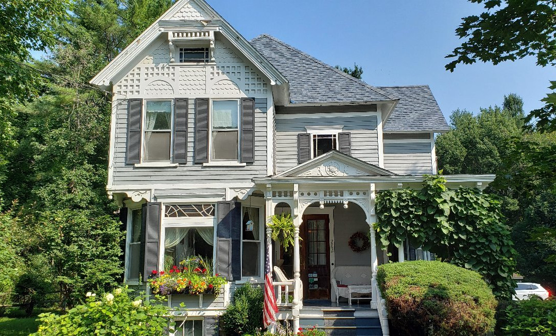 Main Street Bed and Breakfast主图