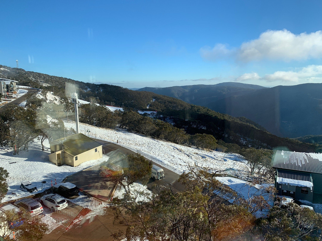 Mt Buller Chalet Hotel & Suites主图
