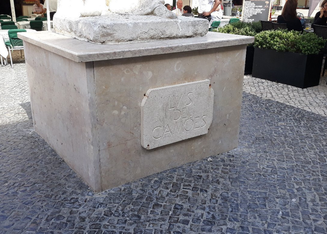 Estatua de Luis Vaz de Camoes景点图片