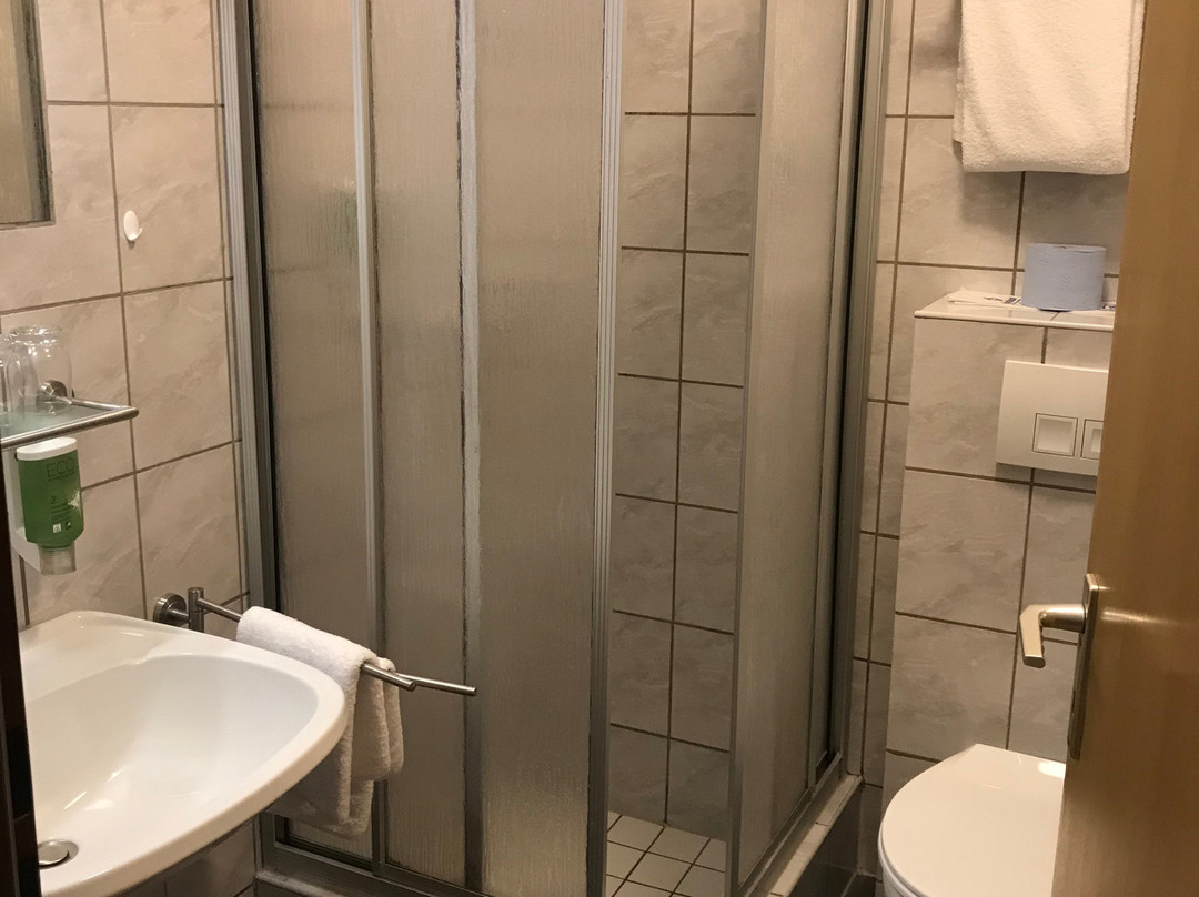 Schwalbennest, Zum主图