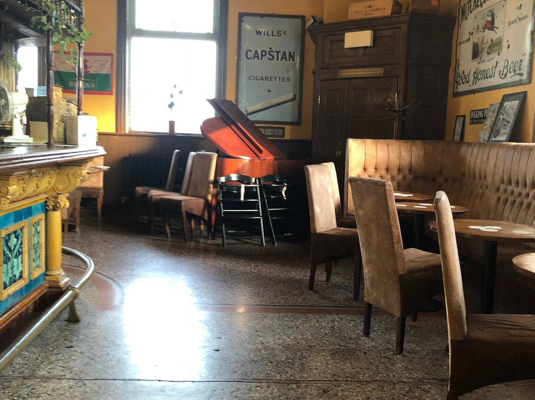 The Waterloo Hotel & Bistro主图