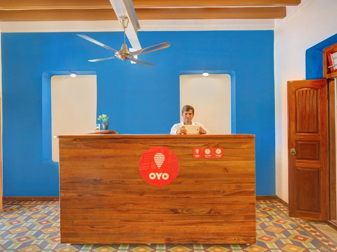 OYO 8928 Les Boganveillea主图