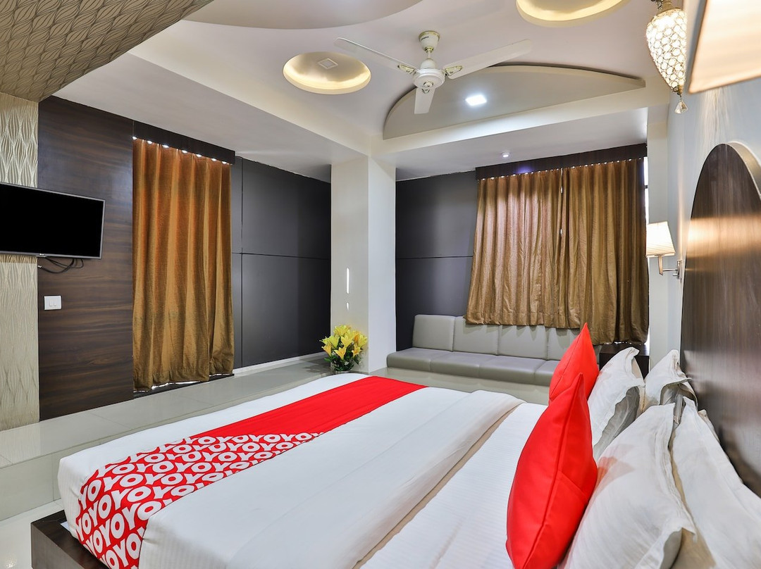 OYO 7557 Hotel Shiv Kunj Exotica主图