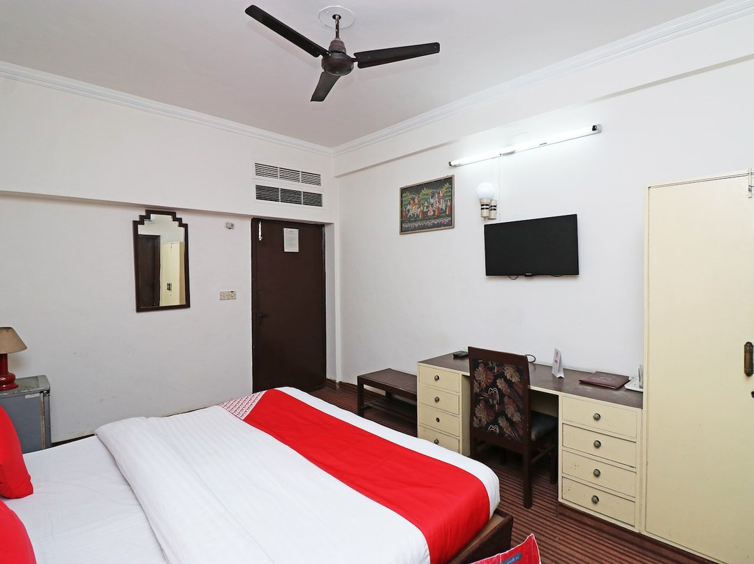 Capital O 29566 Hotel Mid Town主图