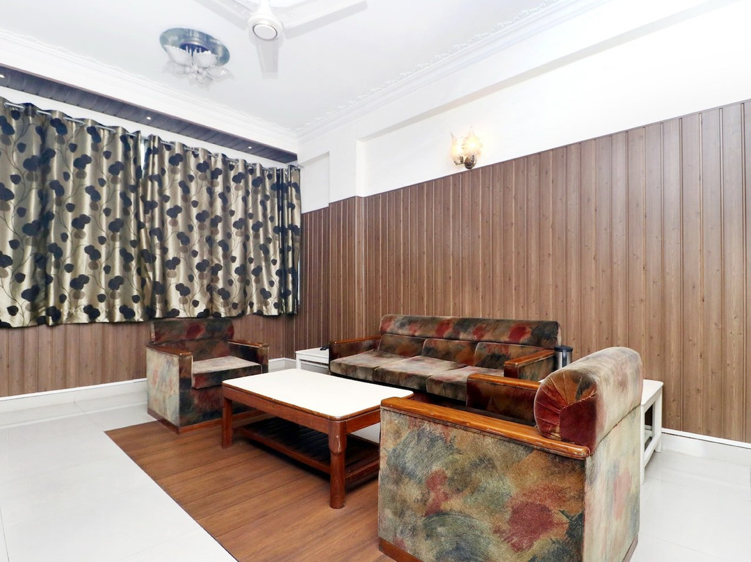 Hotel Chevron International主图