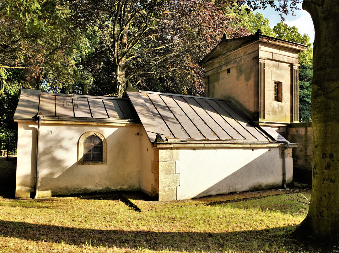 Gneisenau Mausoleum-Sommersdorf必去景点