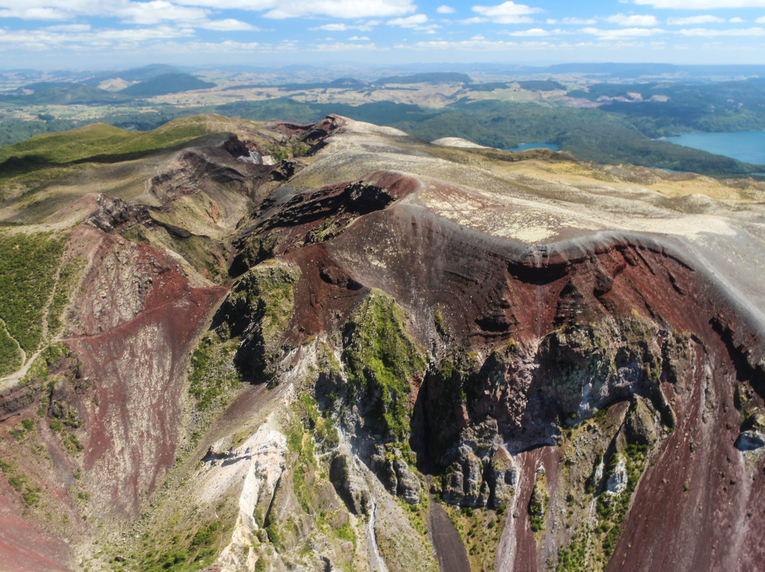 Mt. Tarawera景点图片