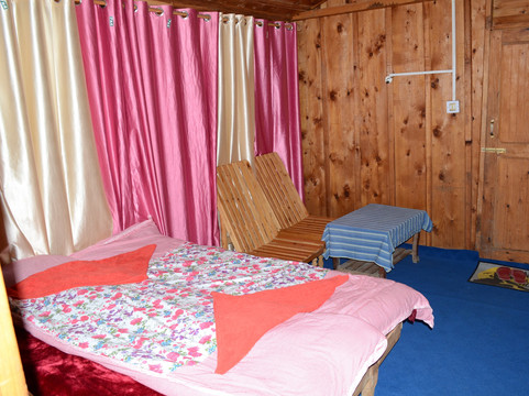Lato The Huts River Touch Guesthouse主图