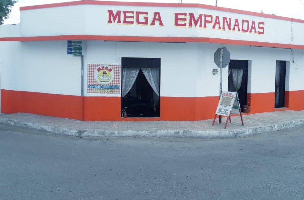 Calotmul Municipality餐馆和美食-Mega Empanadas