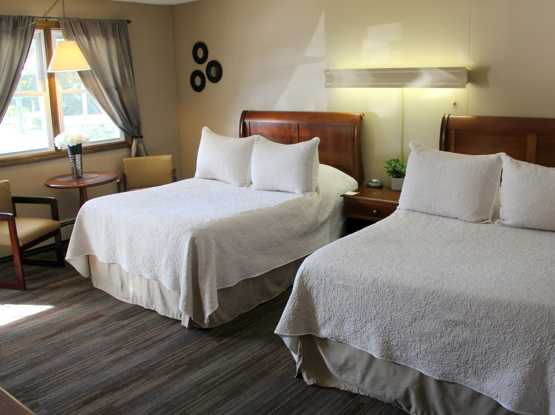 All Seasons Inn主图