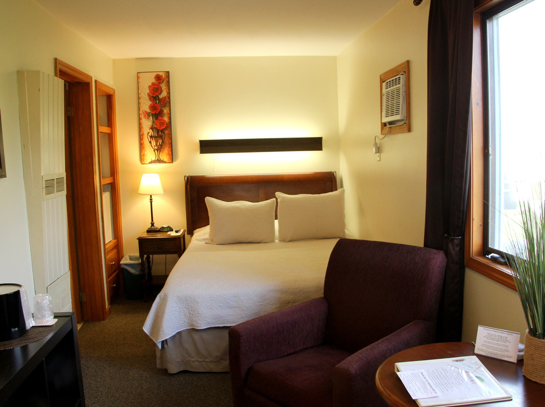 All Seasons Inn主图