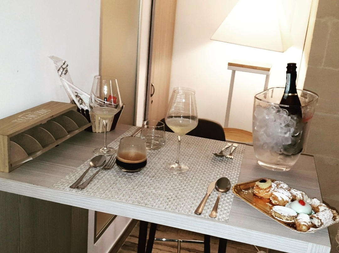 Le Suite Apartments主图