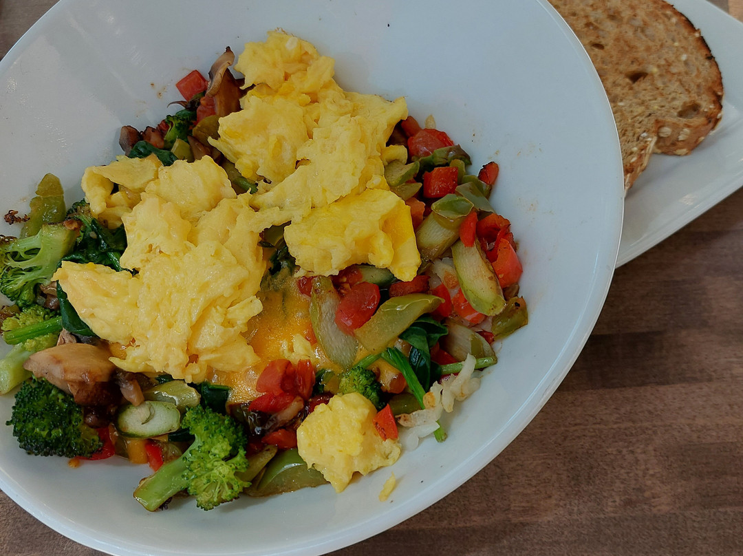 Golden Nest Pancakes & Cafe