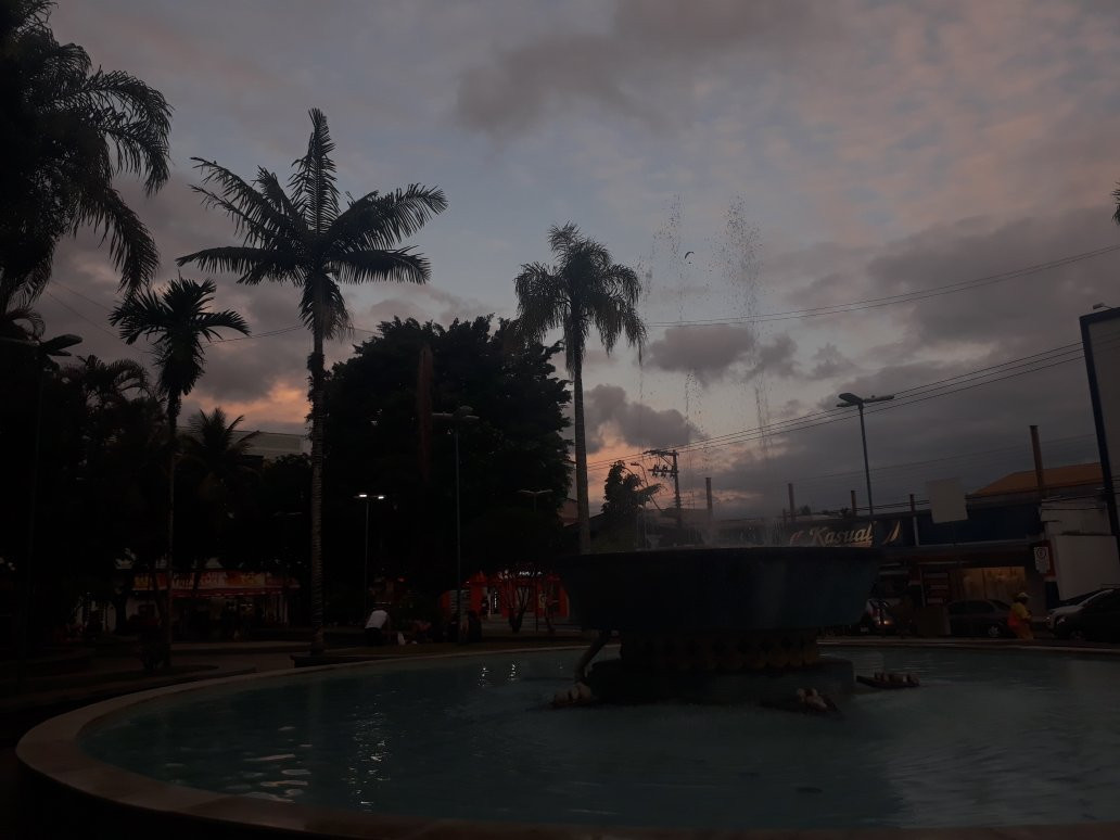 Praça Cândido Mota-Caraguatatuba必去景点