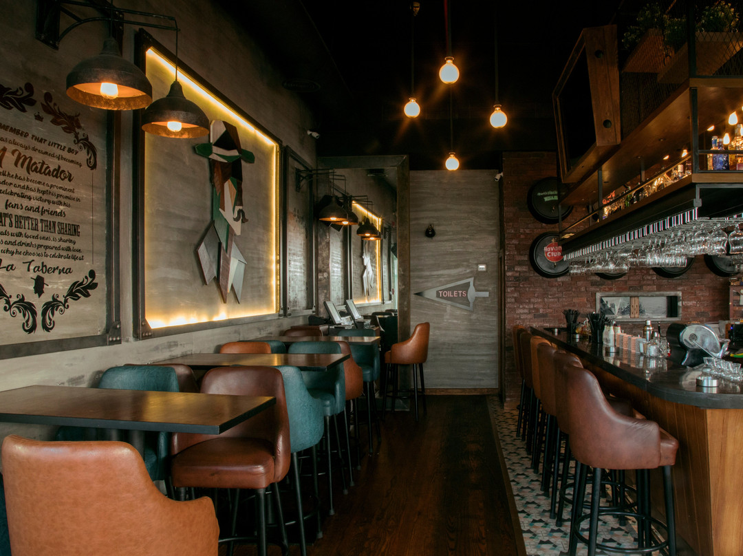 Sheikh Zayed City餐馆和美食-La Taberna