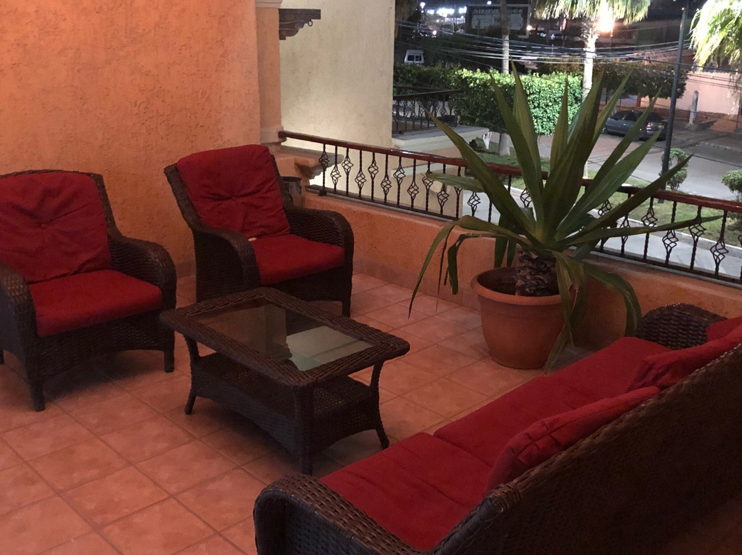 Hacienda Suites主图