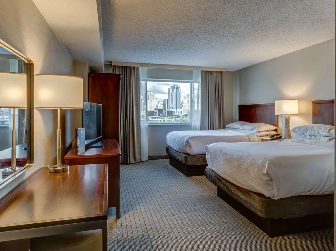 Embassy Suites by Hilton Cincinnati RiverCenter主图