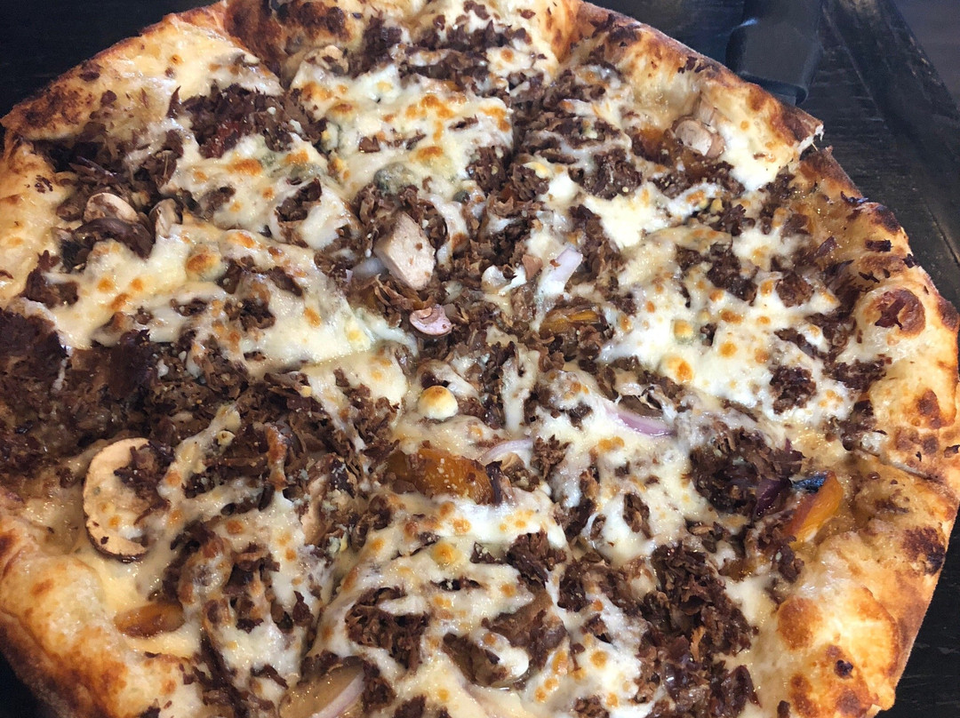 Big Pauly's Wood Fired Pizza