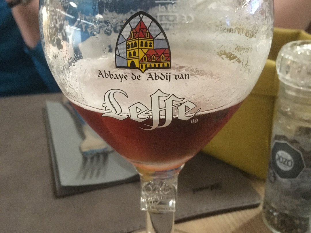 瓦夫尔东布鲁塞尔酒店主图