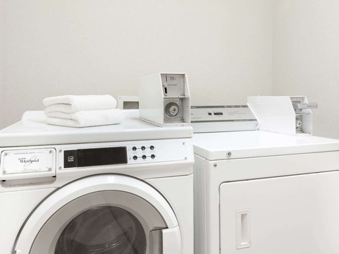 温德姆戴斯酒店-肯尼迪/卡恩斯市主图