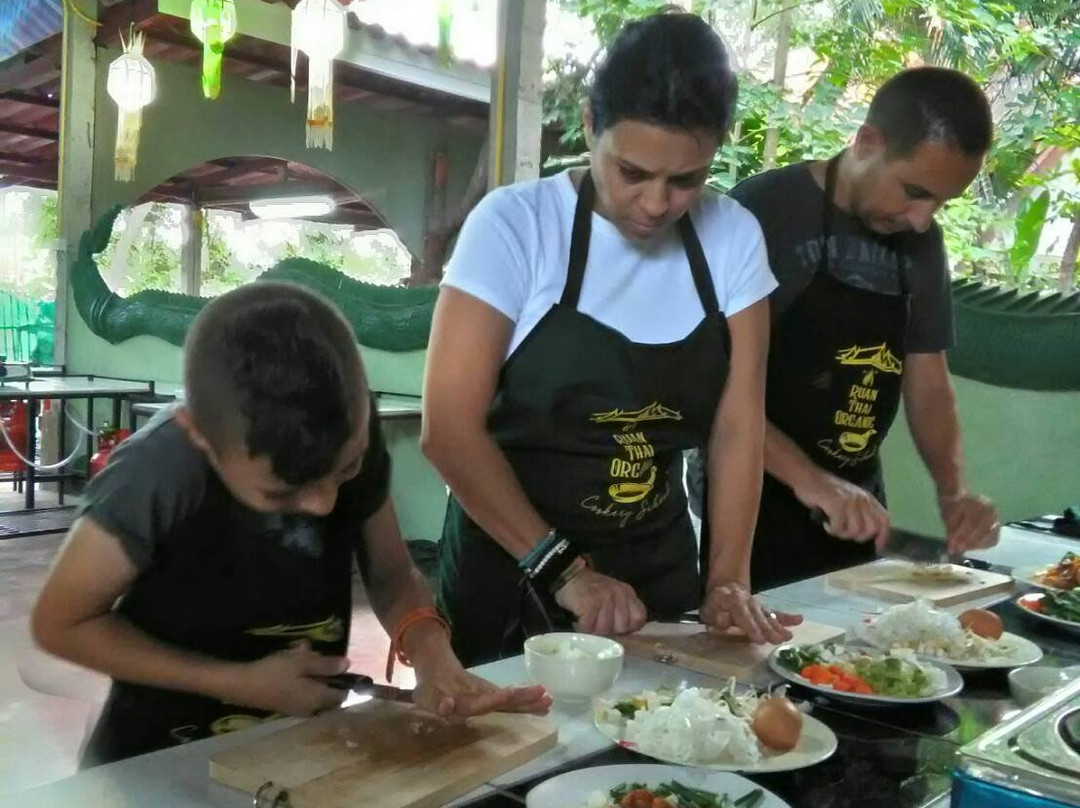 Ruan Thai Cooking School-山甘烹必去景点