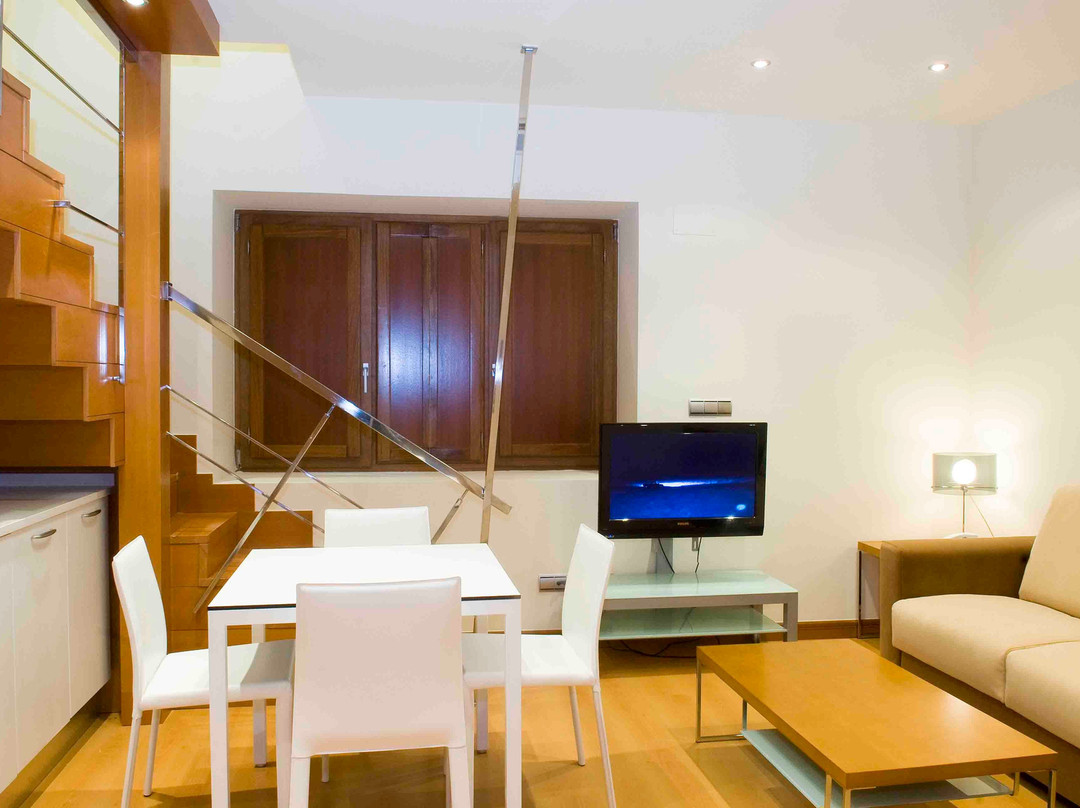 Apartamentos Maria Luisa主图