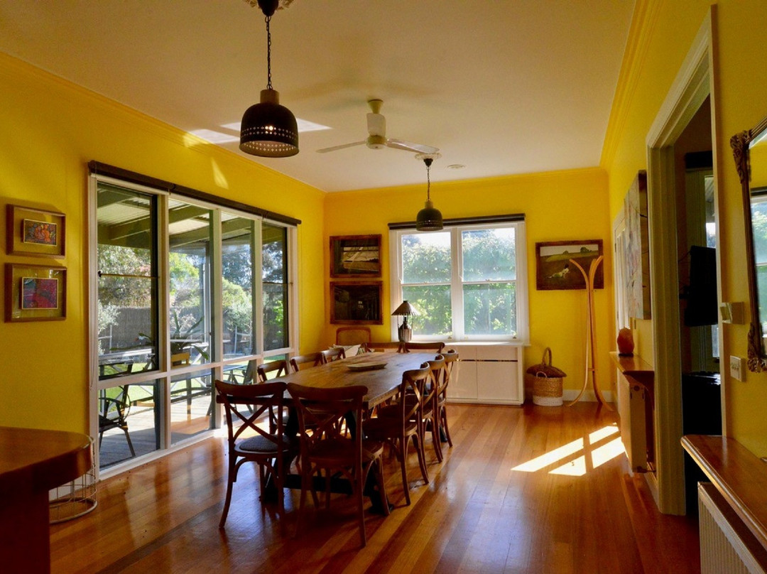 Lighthouse Extra Virgin Olive Oil & Farmstay-Drysdale必去景点