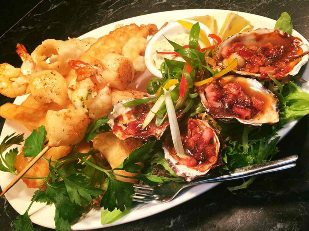 Madden's Commercial Hotel主图