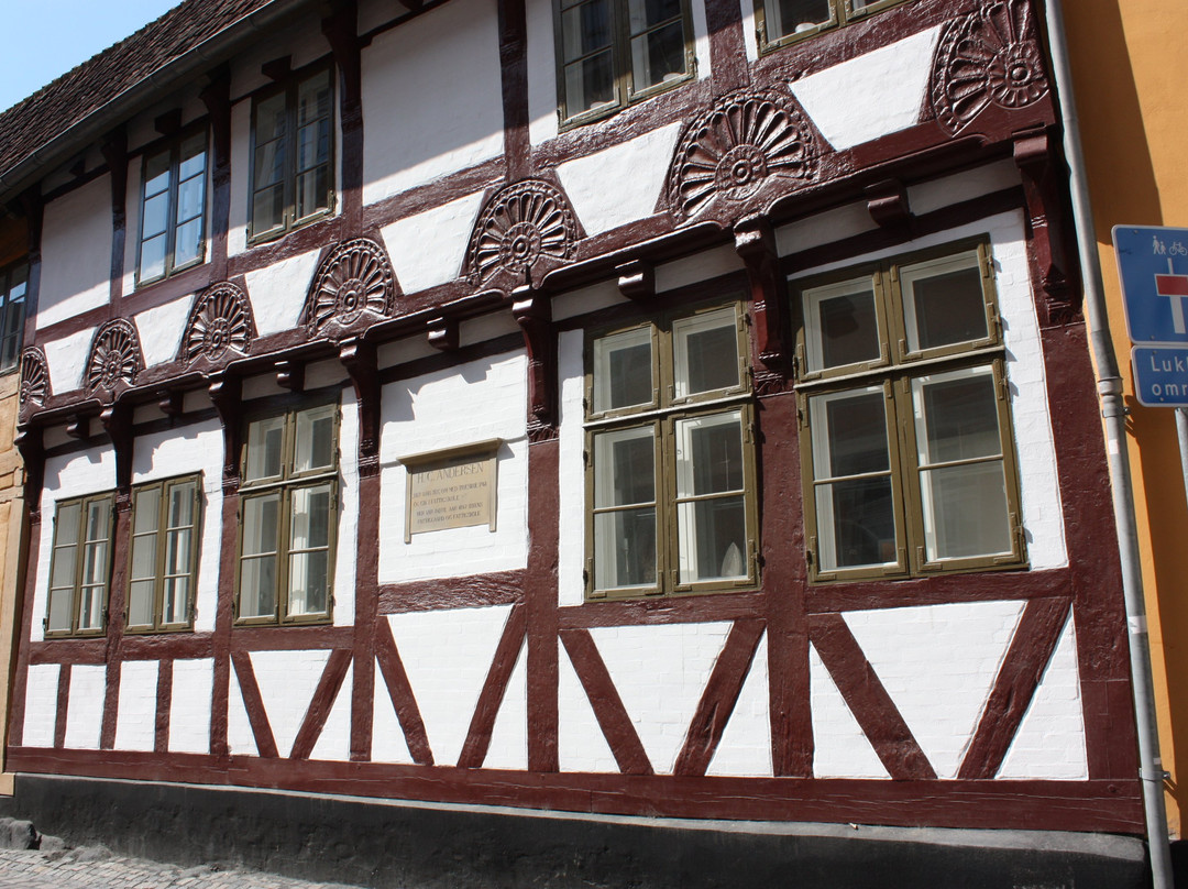 The School for the Poor-欧登塞必去景点