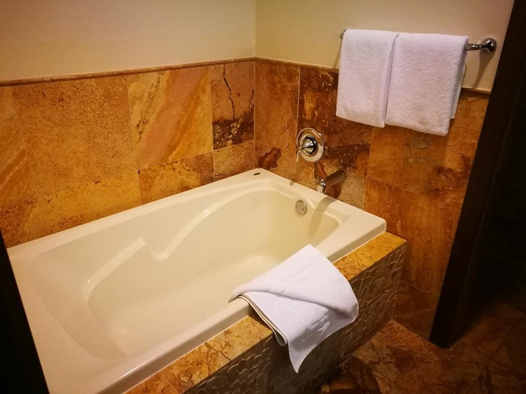 雅黛科乐比精品酒店及水疗中心主图