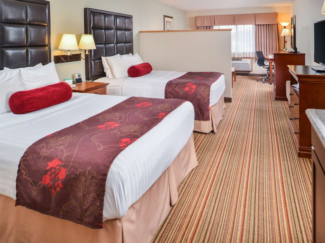 Best Western Plus Rama Inn主图