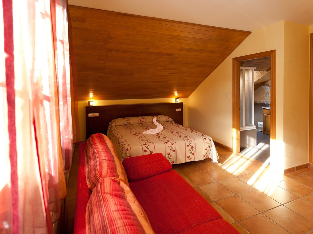 Complejo Turístico Camping Bielsa主图