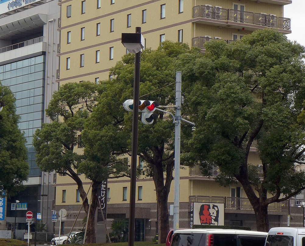 吴竹富士山酒店主图