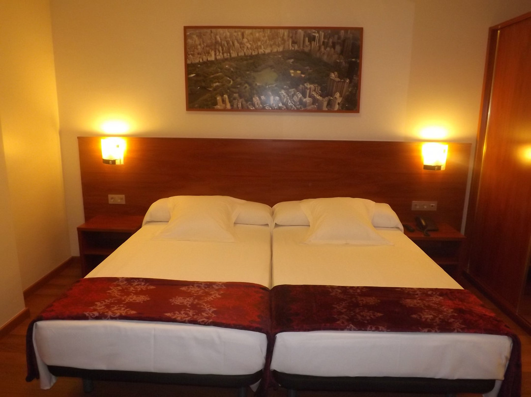Hotel Reus Park主图