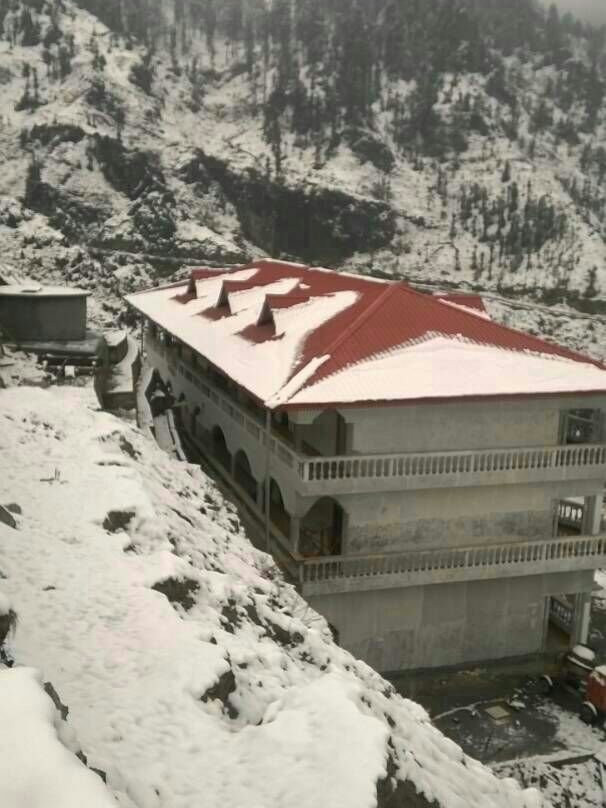 Hotel High Hill主图