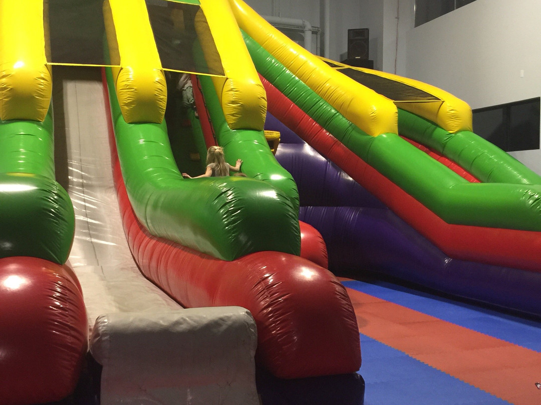 Castaway Play-Howell必去景点