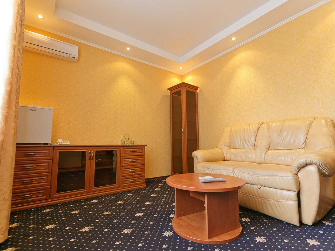 Business Hotel Irbis主图